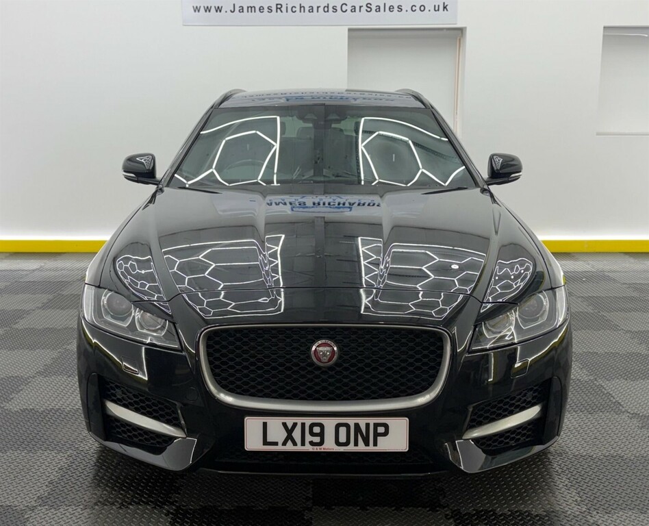 Jaguar XF 2.0D R-sport Sportbrake Euro 6 Ss LX19ONP Black #2