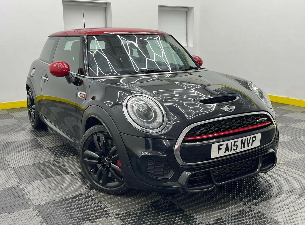 Mini Hatch 2.0 John Cooper Works Euro 6 Ss Black