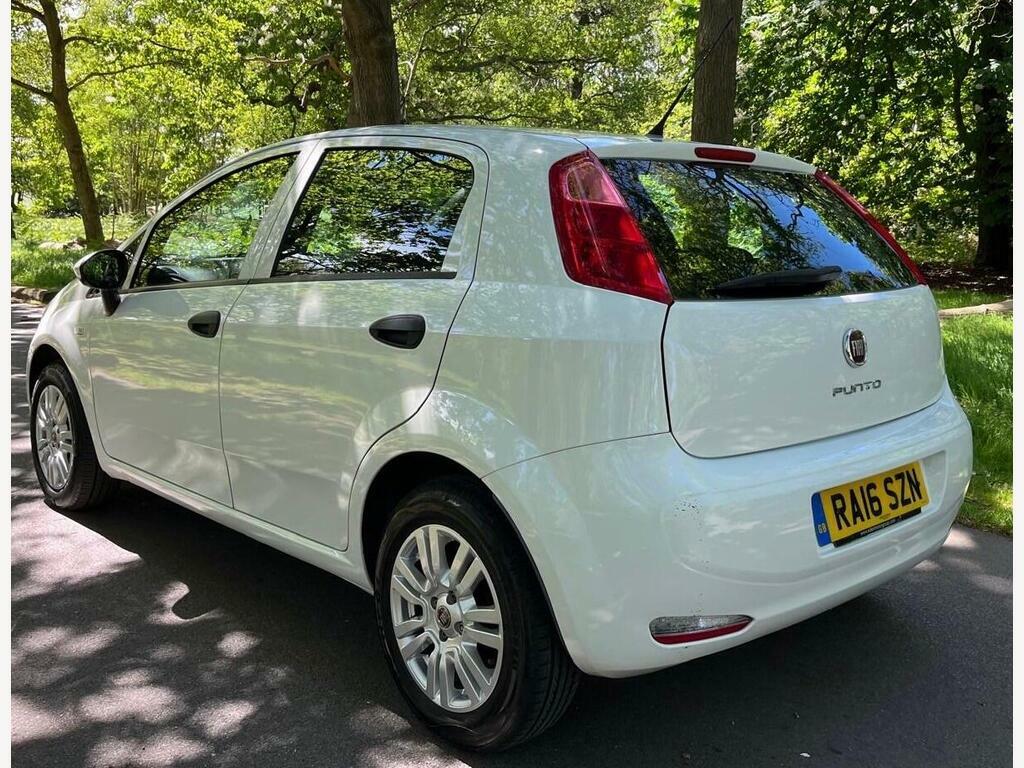 Fiat Punto 1.2 Pop Euro 6 White #4