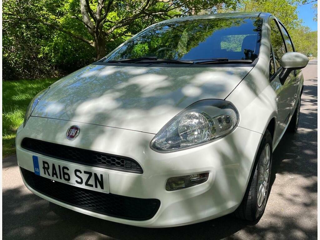 Fiat Punto 1.2 Pop Euro 6 White #3