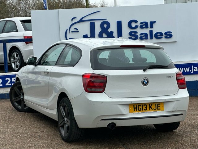 BMW 1 Series 1.6 116I Sport Hatchback Euro 6 S HG13KJE White #5