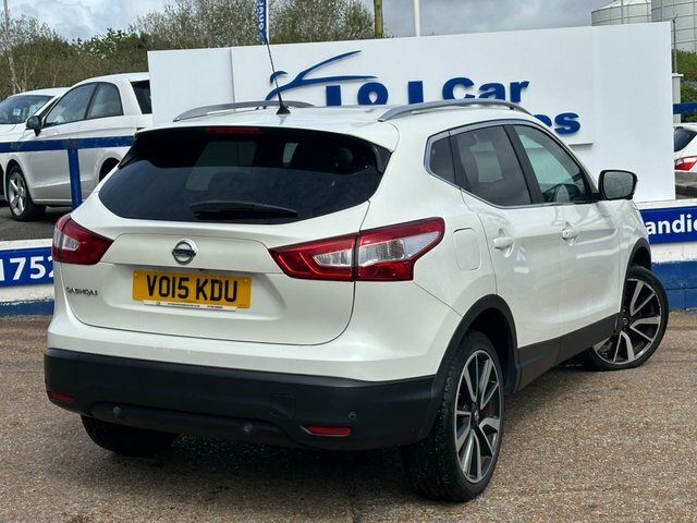 Nissan Qashqai 1.6 Dci Tekna Suv 4Wd Euro 5 S VO15KDU White #4