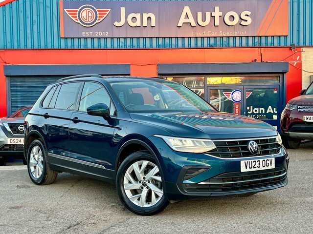 Volkswagen Tiguan 2023 1.5 Tsi Life Dsg Euro 6 Ss Blue