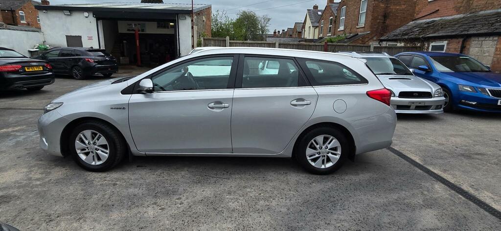 Toyota Auris Icon Vvt-i Cvt GN14VHA Silver #5