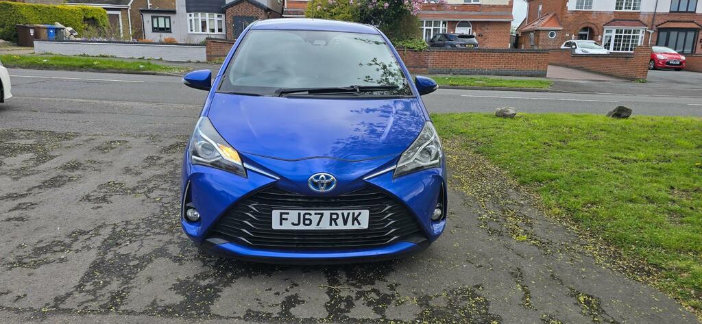 Toyota Yaris Icon Tech Hybrid Vvt-i Cvt FJ67RVK Blue #3