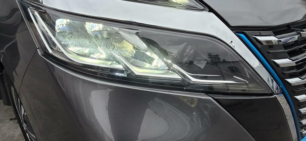 Nissan Serena Silver #24