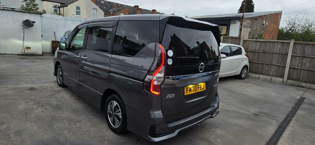 Nissan Serena Silver #7