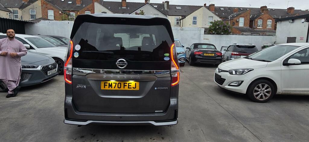 Nissan Serena Silver #9