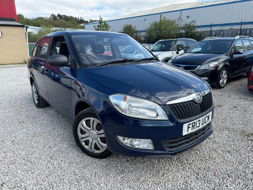 Skoda Fabia 1.6 Tdi S Euro 5 Blue