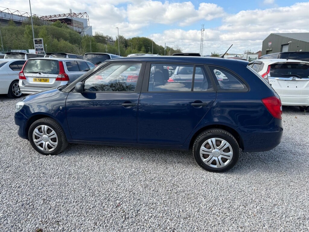 Skoda Fabia 1.6 Tdi S Euro 5 Blue #5