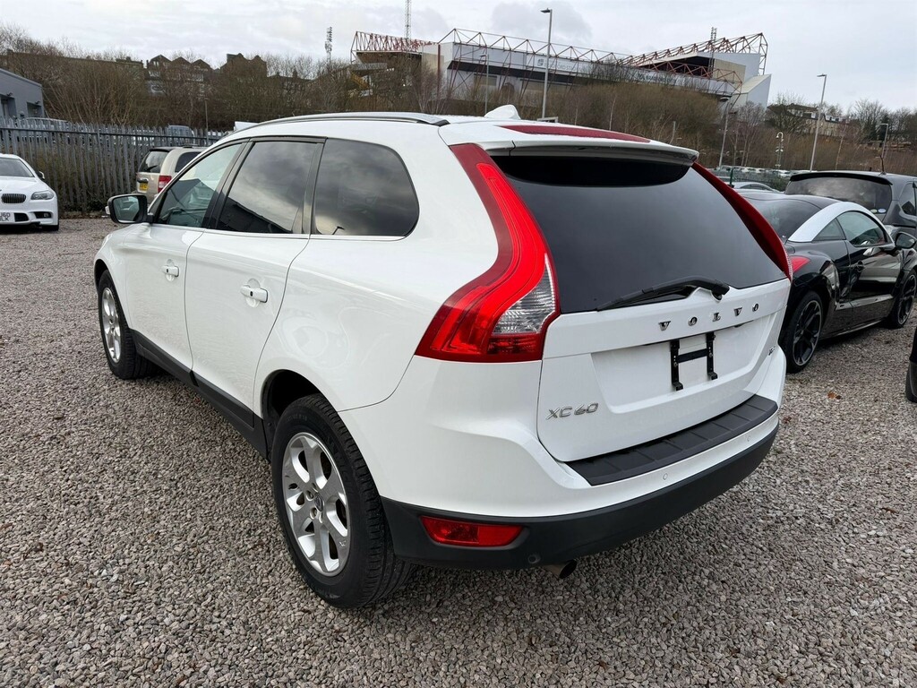 Volvo XC60 2.0 T5 Se Lux Premium Powershift #5