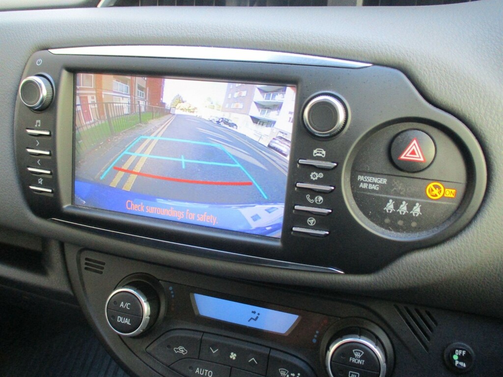 Toyota Yaris 1.5 Vvt-h Icon Tech E-cvt Euro 6 Ss CV68VJM  #4