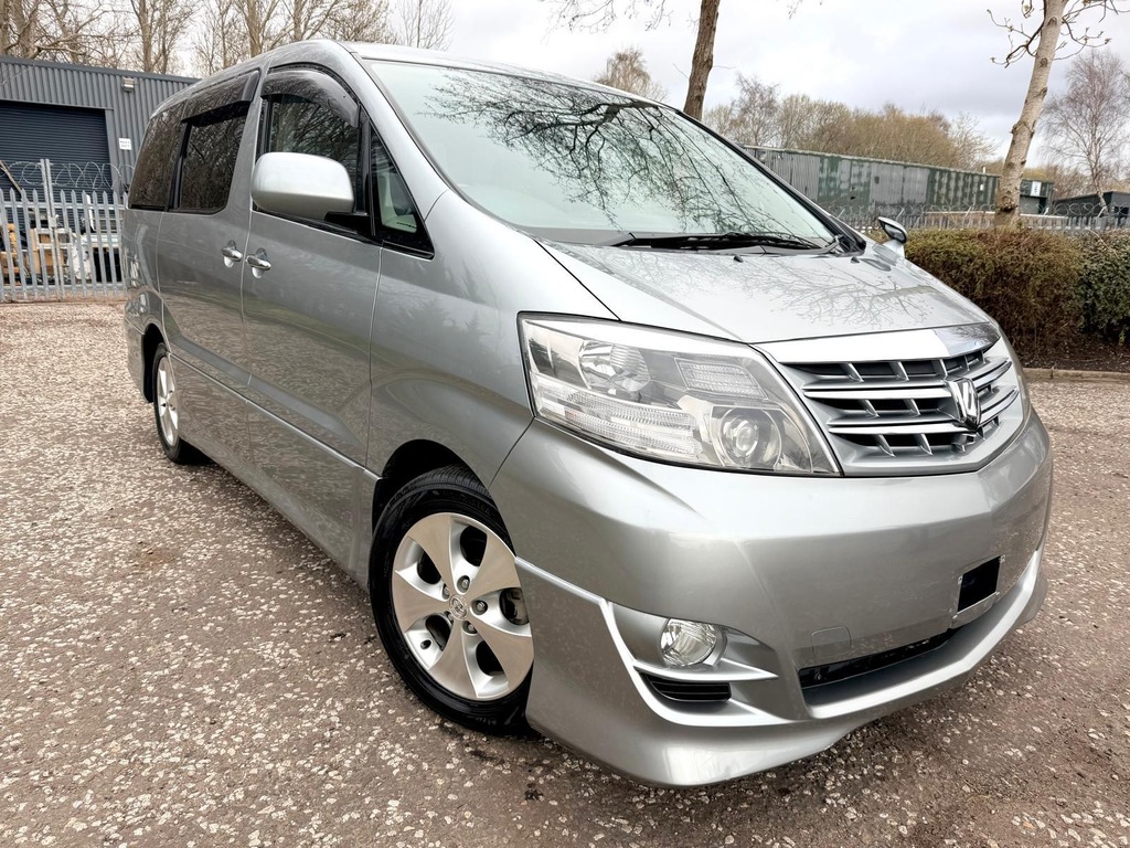 Toyota Alphard White #1