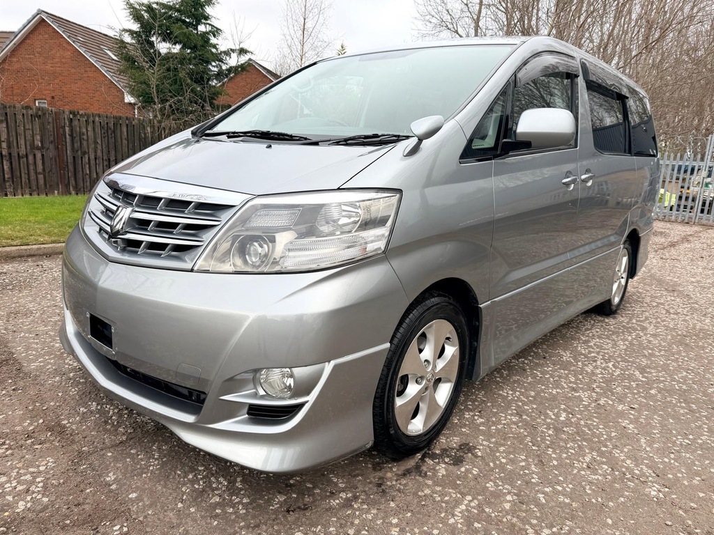 Toyota Alphard White #3