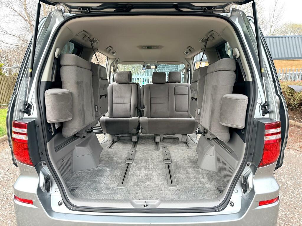 Toyota Alphard White #19