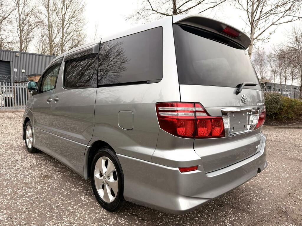 Toyota Alphard White #6