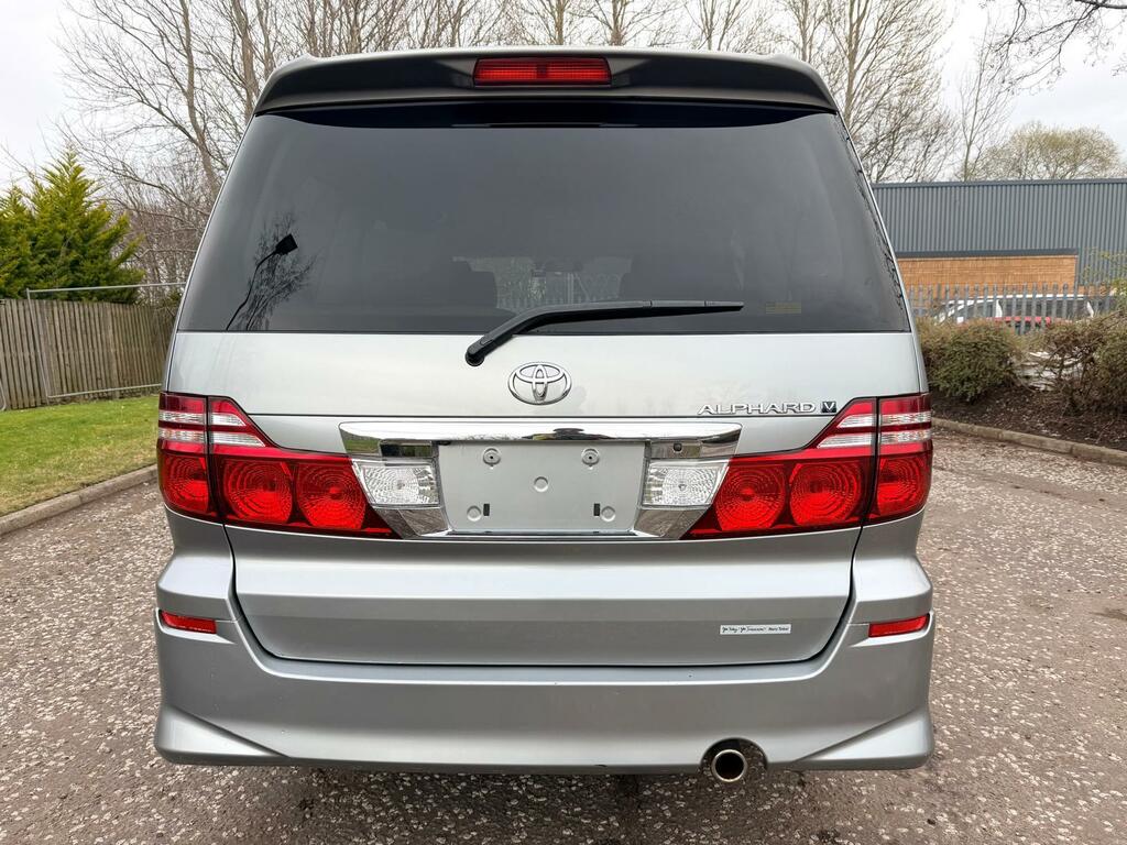 Toyota Alphard White #5