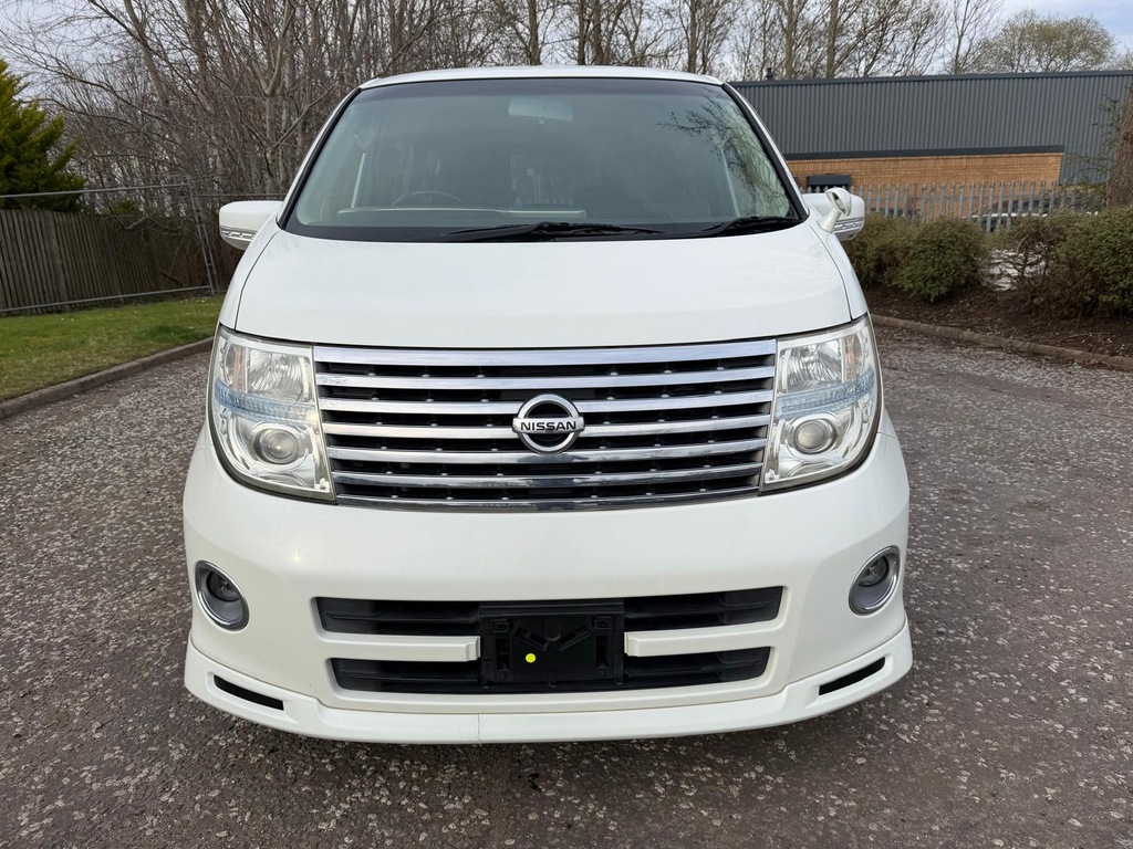 Nissan Elgrand Fresh Import Highway Star 8 Seats Mpv 4 Grade White #2