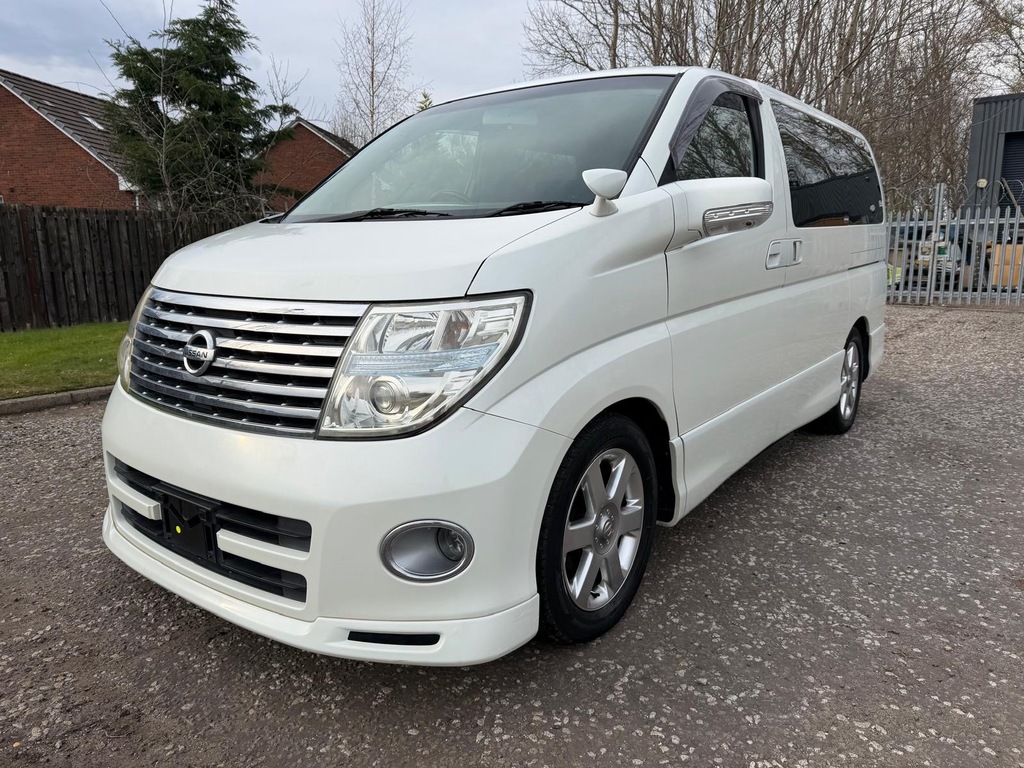 Nissan Elgrand Fresh Import Highway Star 8 Seats Mpv 4 Grade White #3