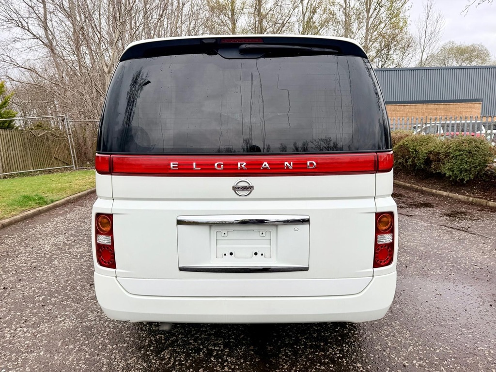 Nissan Elgrand XL Fresh Import 3.5 V6 8 Seats Mpv Leather Cu White #4