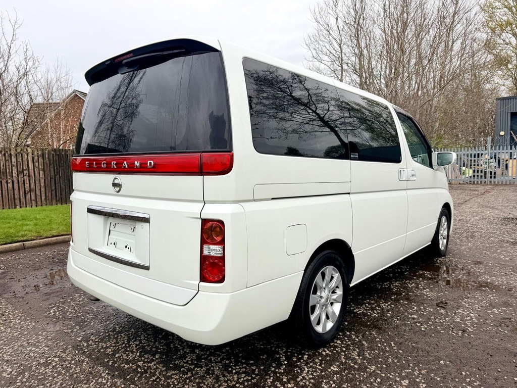 Nissan Elgrand XL Fresh Import 3.5 V6 8 Seats Mpv Leather Cu White #3