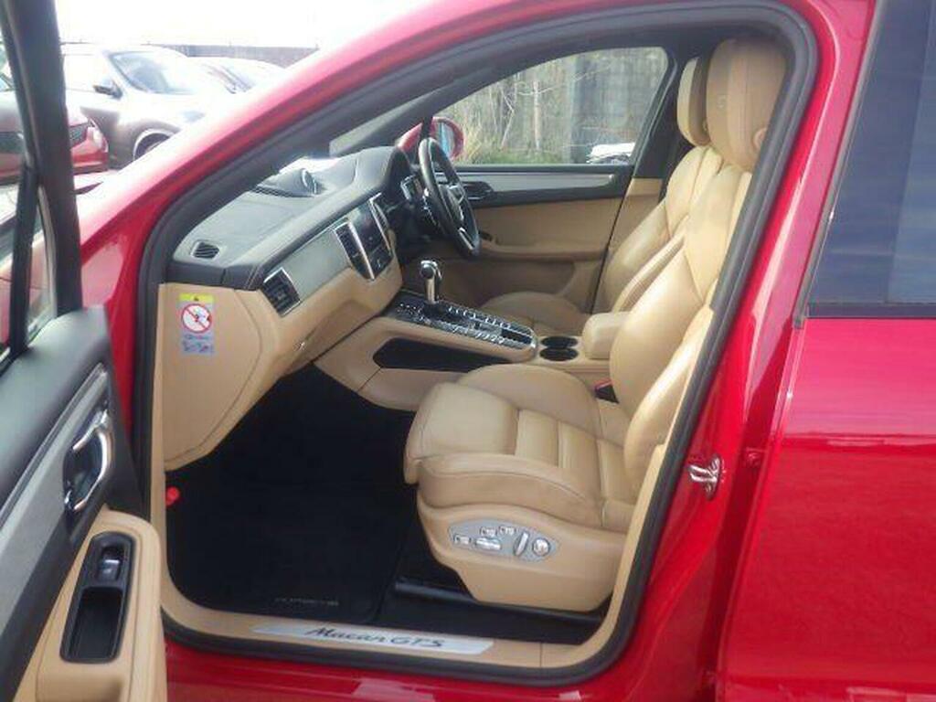 Porsche Macan Suv 3.0T V6 Gts Pdk 4Wd Euro 6 Ss 201666 Red #4