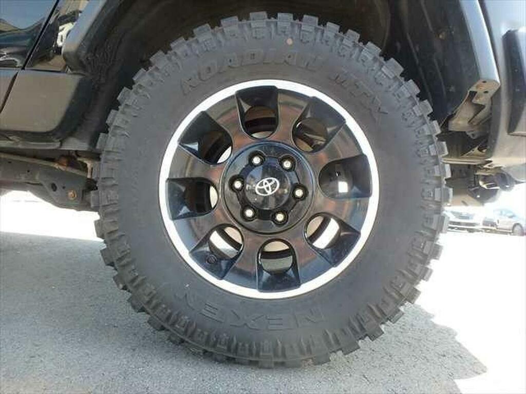 Toyota FJ Cruiser Suv 4.0 Black Colour Pkg 4Wd 201212 Black #5