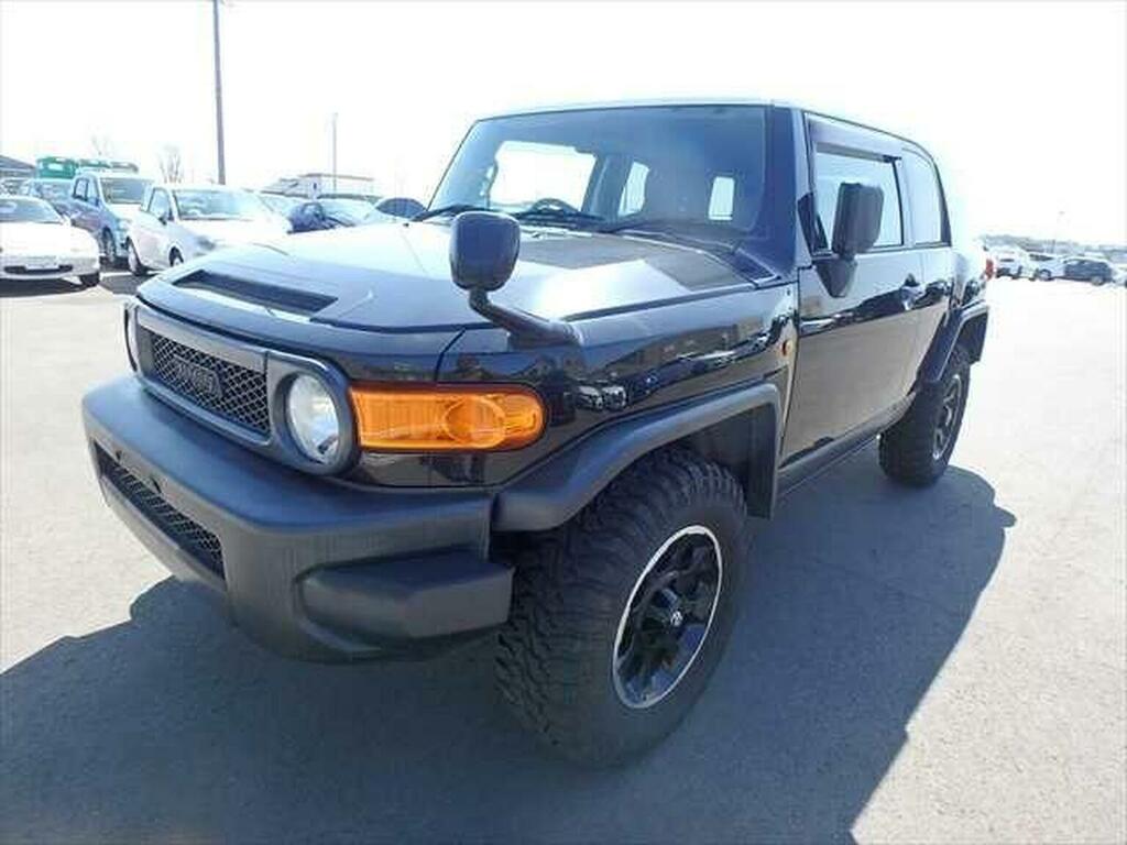 Toyota FJ Cruiser Suv 4.0 Black Colour Pkg 4Wd 201212 Black #3