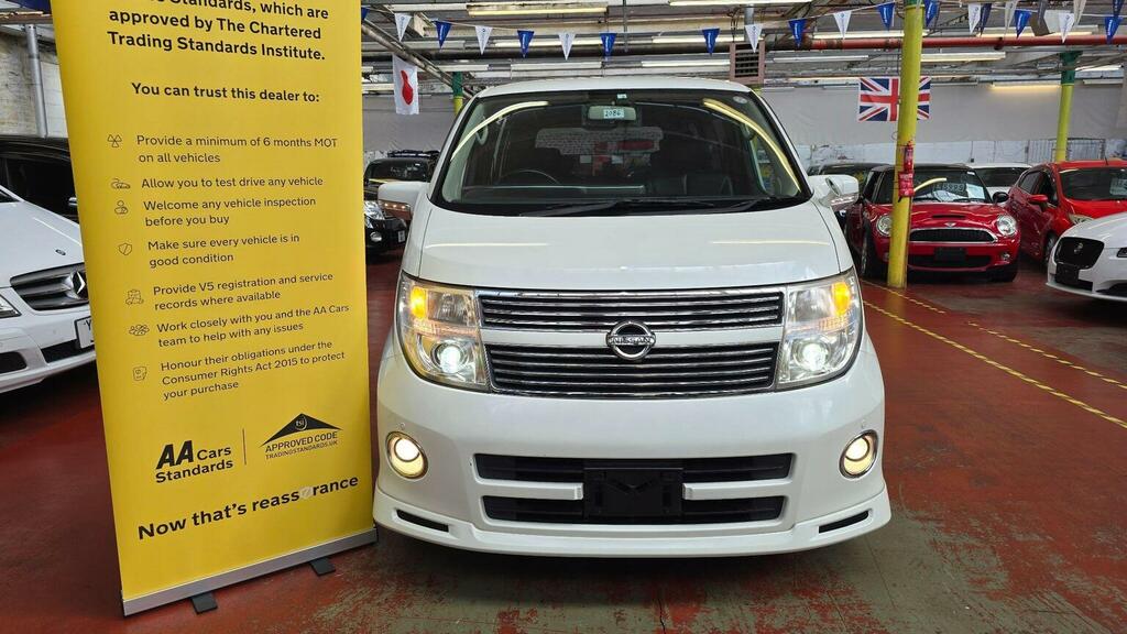 Nissan Elgrand Mpv 3.5 Highway Star Black Leather 360 View 2010 YK10DPE White #2