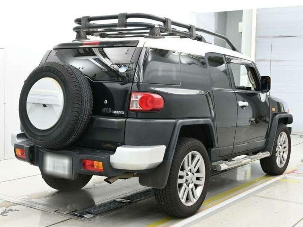 Toyota FJ Cruiser Suv Gsj15w Colour Collection 4Wd 201212 Black #2