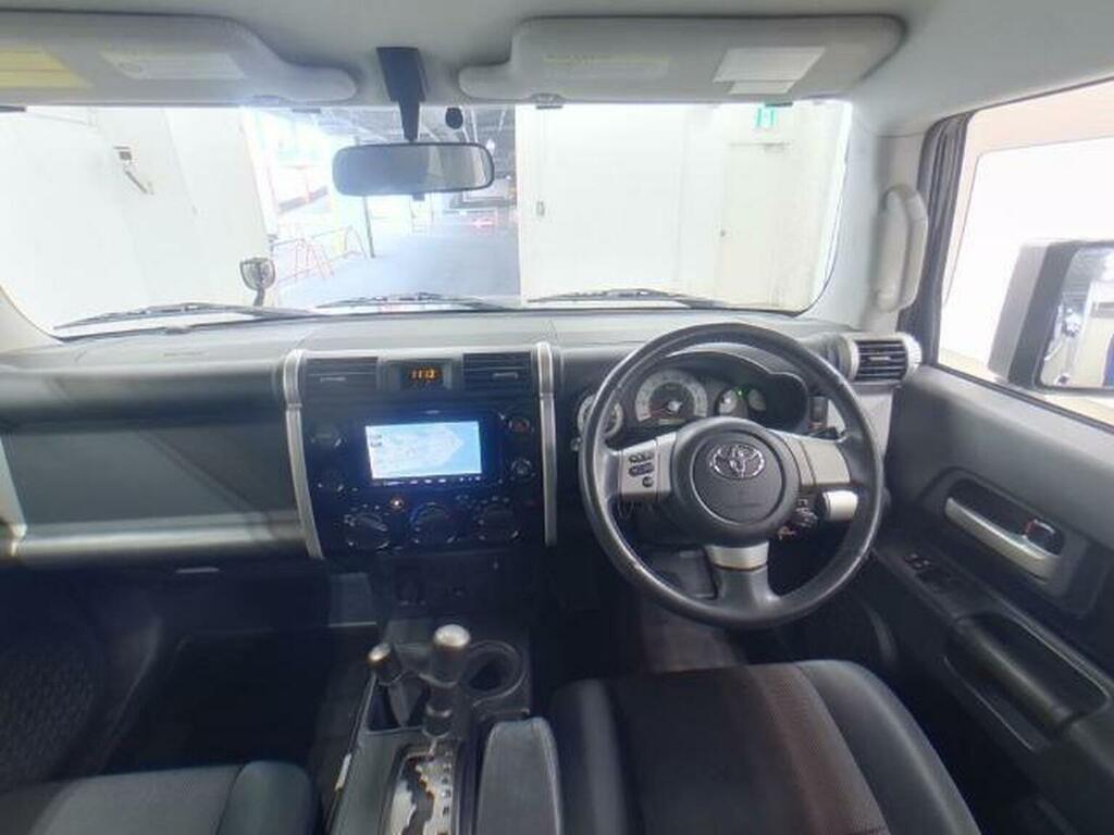 Toyota FJ Cruiser Suv Gsj15w Colour Package 4Wd Ulez Free 201161 Black #3
