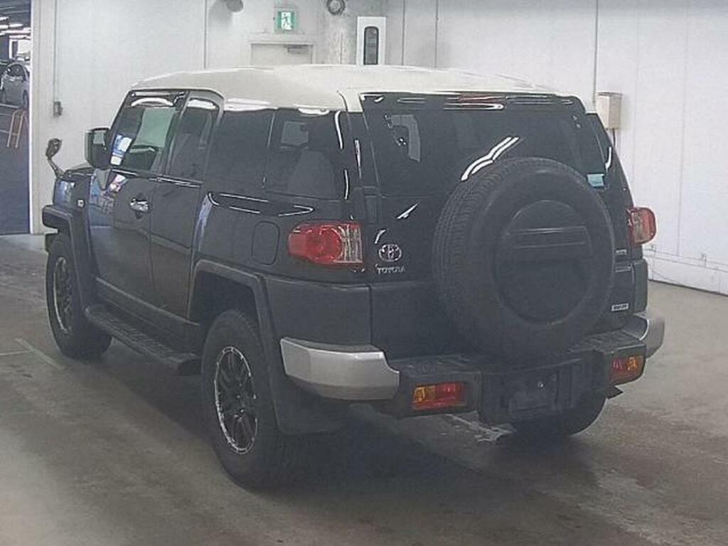Toyota FJ Cruiser Suv Gsj15w Colour Package 4Wd Ulez Free 201161 Black #5