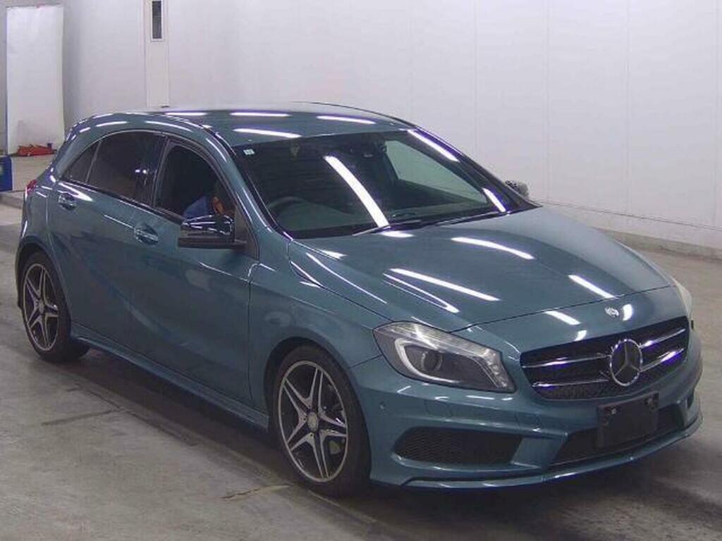 Mercedes-Benz A Class Hatchback A Class 1.6 A180 Sport 7G-dct Euro 6 20 Blue #3