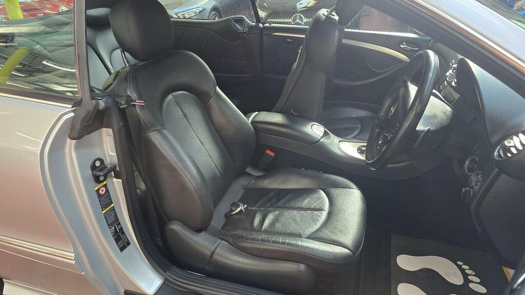 Mercedes-Benz CLK Coupe 3.0 Clk280 Sport 7G-tronic 200909 Silver #4