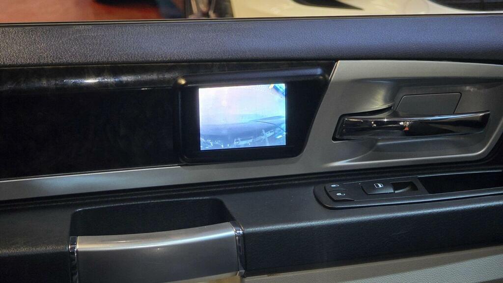 Chrysler Grand Voyager Mpv 3.8 V6 Limited Stow Go Ulez Free 201060 Black #6