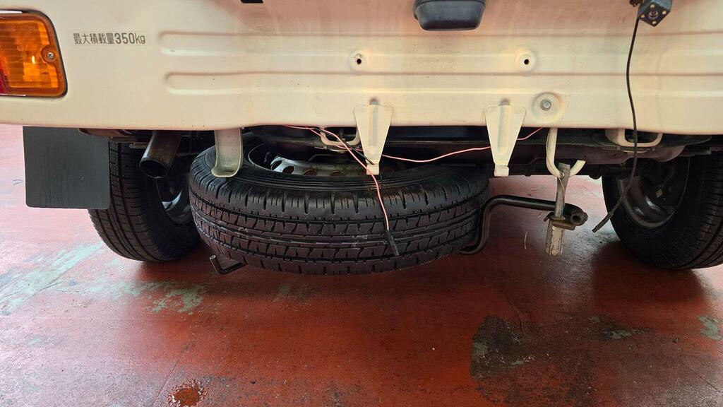 Daihatsu HiJet Cargo 660Cc Freezer Van Ulez Free White #24