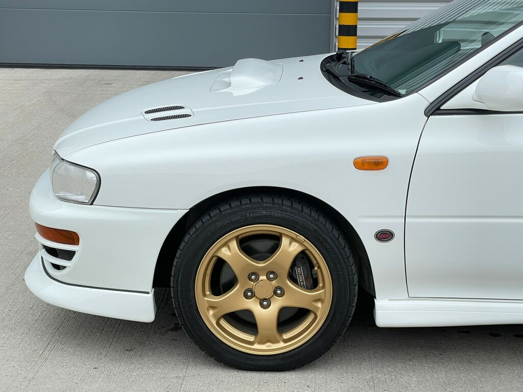 Subaru Impreza Hatchback Jdm Version 3 1997 White #35