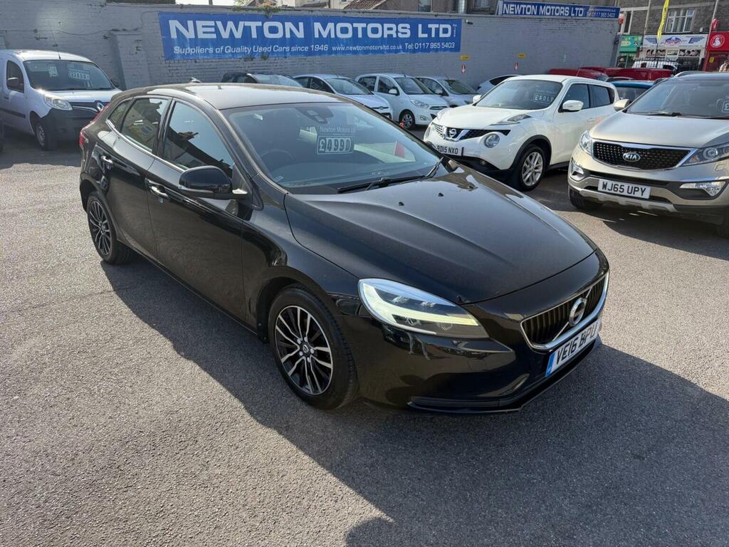 Volvo V40 Hatchback 2.0 D2 Momentum Euro 6 Ss 20161 Black