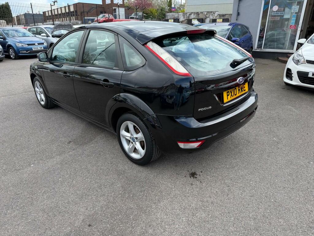 Ford Focus Hatchback 1.6 Zetec S 201010 Black #5