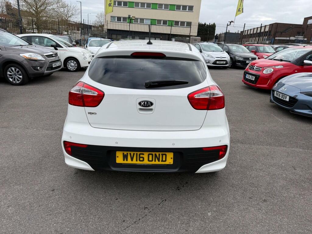 Kia RIO Hatchback 1.25 Sr7 Euro 6 201616 WV16OND White #4