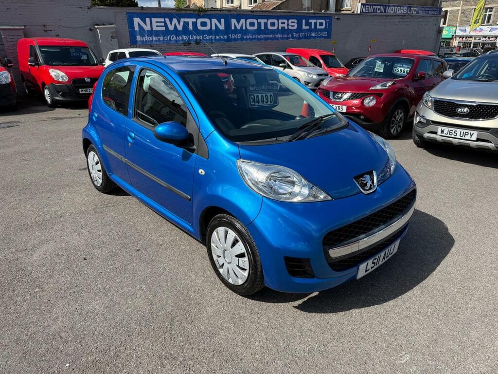 Peugeot 107 Hatchback 1.0 12V Urban 2 Tronic Euro 5 2011 Blue