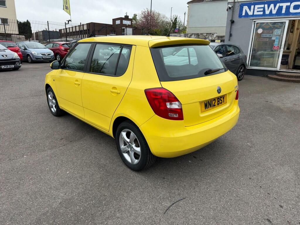 Skoda Fabia Hatchback 1.2 Tsi Se Dsg Euro 5 201212 Yellow #5
