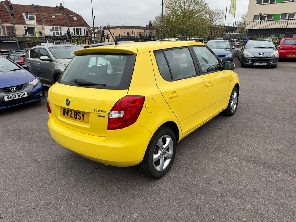 Skoda Fabia Hatchback 1.2 Tsi Se Dsg Euro 5 201212 Yellow #3