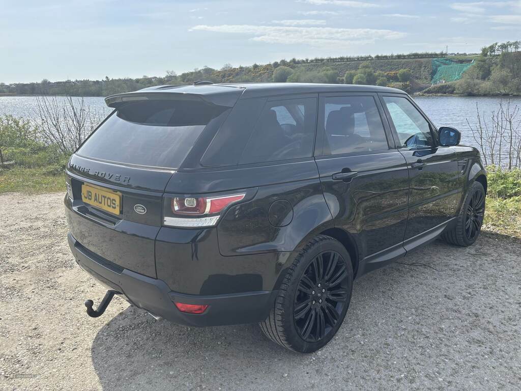 Land Rover Range Rover Sport 3.0 Sdv6 Hse Dynamic CYZ7346 Black #4