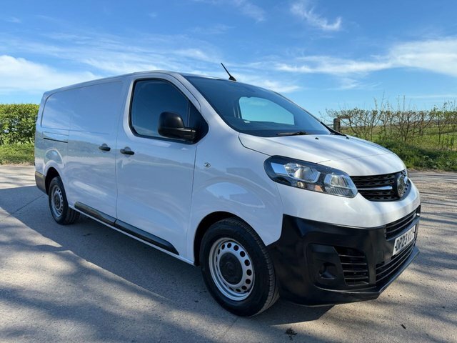 Vauxhall Vivaro 2023 1.5 Turbo D 2900 Prime Panel Van 6Dr M DP23KGY White #2