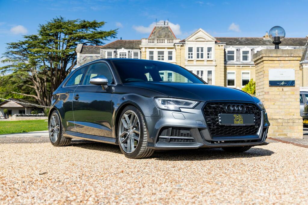 Audi S3 2.0 Tfsi Hatchback S Tronic Quattro Eur Grey