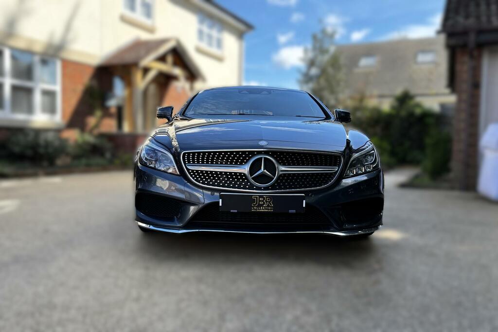Mercedes-Benz CLS 2.1 Cls220d Amg Line Premium Shooting Brake Grey #3