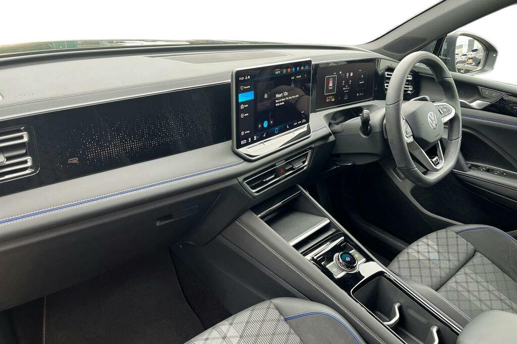 Volkswagen Tiguan 1.5 Tsi Ehybrid 19.7Kwh R-line Suv Plug VO74FHH Grey #2