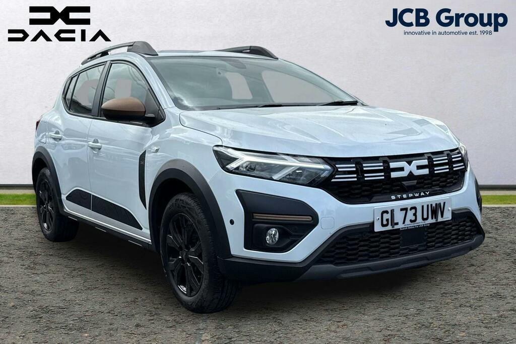 Dacia Sandero Stepway 1.0 Tce Extreme Hatchback White