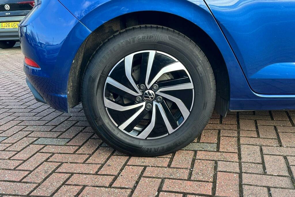 Volkswagen Polo 1.0 Tsi Life Hatchback GL73TZH Blue #5
